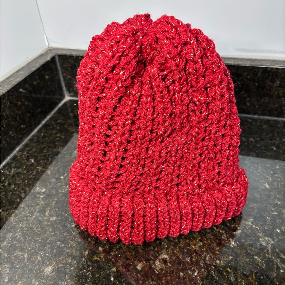 NWOT Red and Gold Knit Hat and Scarf Set - Picture 5 of 8